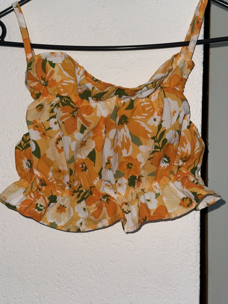 H&M Camicette, T-shirt & Top: Sommer Crop Top gelb mit Blumenmuster – Nuovo (secondo la descrizione) da Davos Platz venduto da Tat.iana