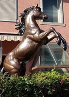 Bronzeskulptur 'Rearing Horse' 178cm