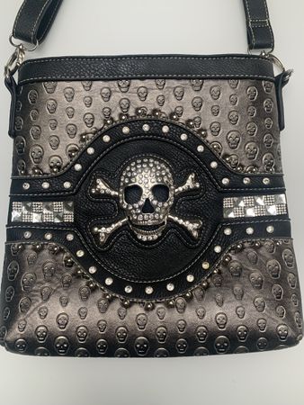 exklusive Skull Tasche - NEU