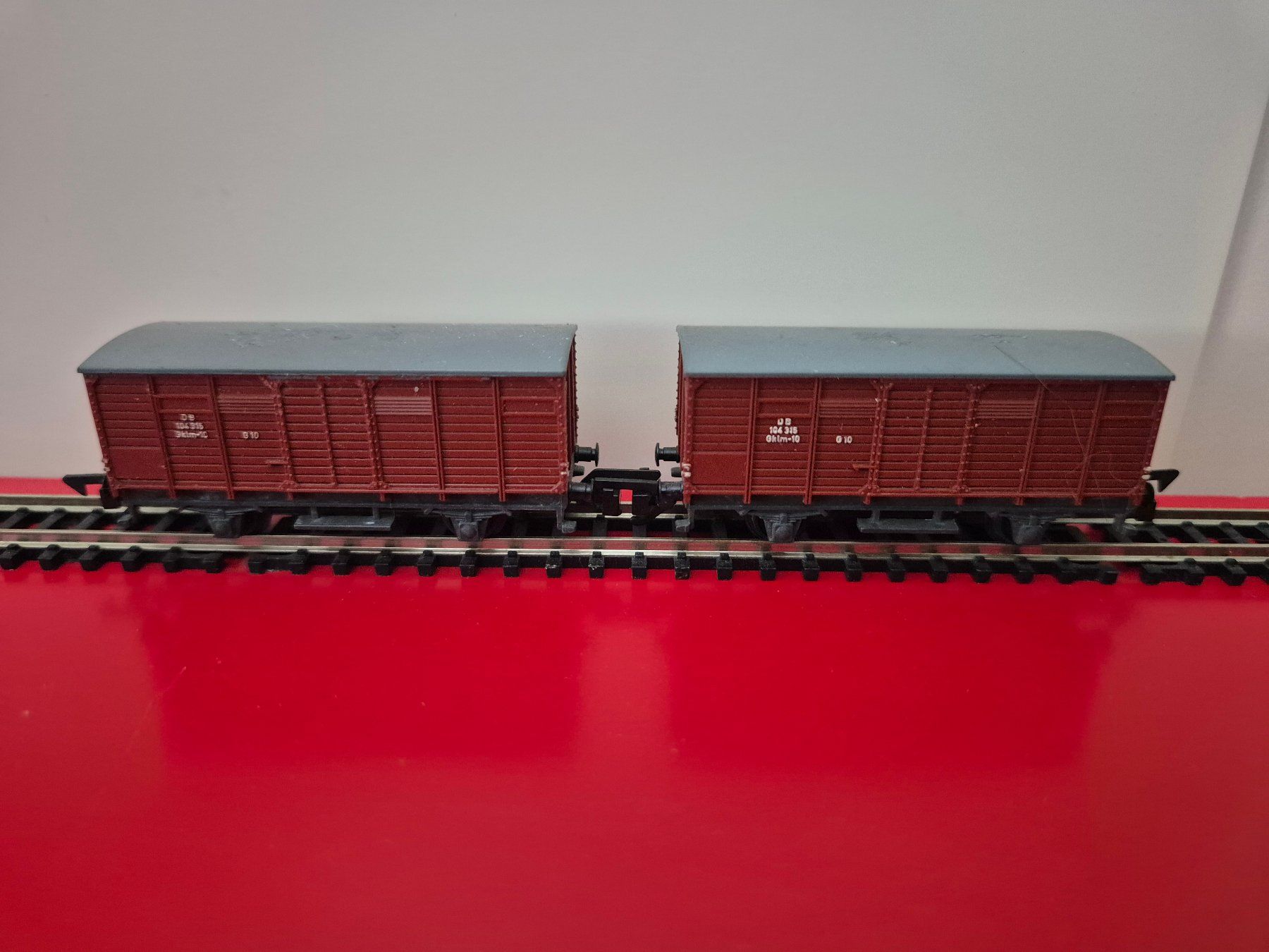 Trains électriques: Spur N 2 Güterwagen – D'occasion à Glattfelden par ehschenker 1