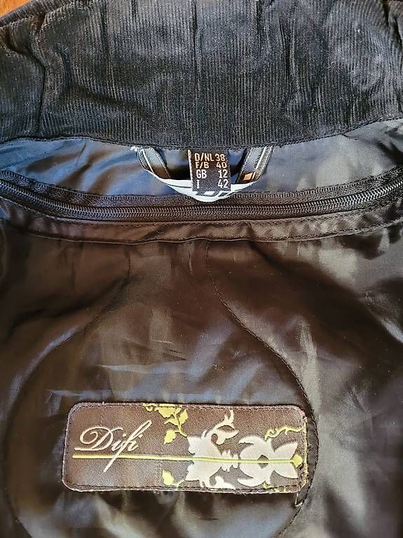 Vestes: Damentöff-Jacke – D'occasion à Kriessern par c_n1 3
