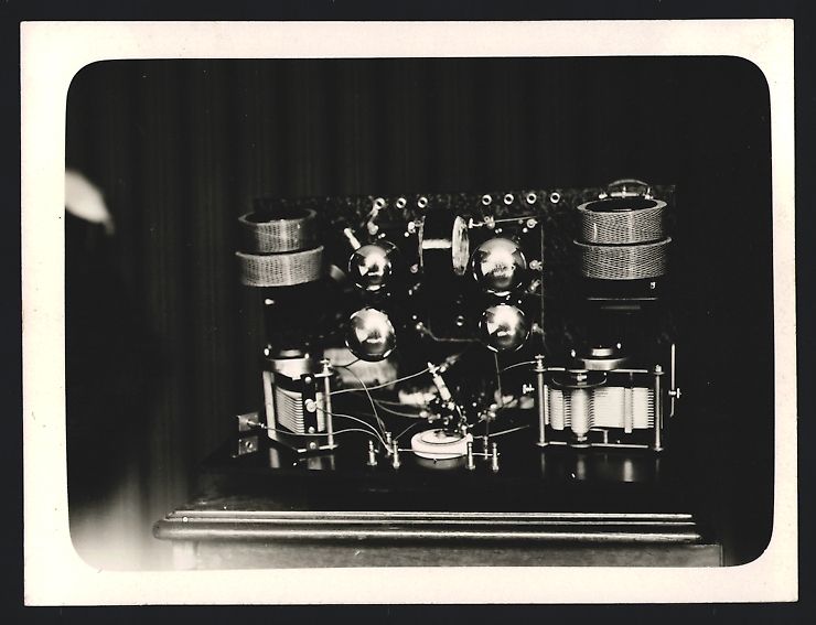 Fotografie & Manifesti: 2 Fotografien Transistor-Verstärker mit – Usato da Berlin venduto da bartko-reher