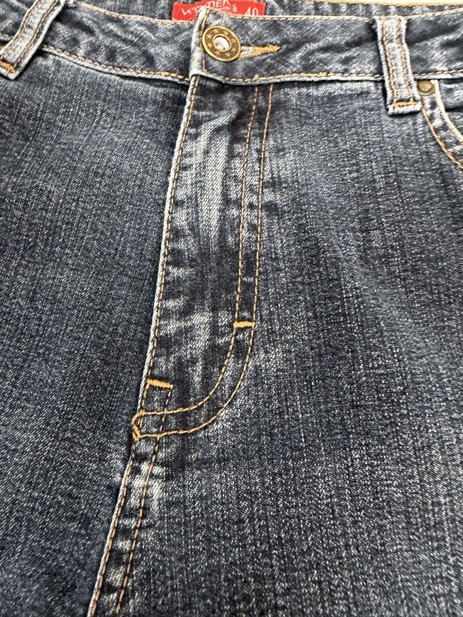 Jeans: Bootcut Jeans y2k  Size 40, Dark Blue – Usato da Knonau venduto da Grapesvintage 6