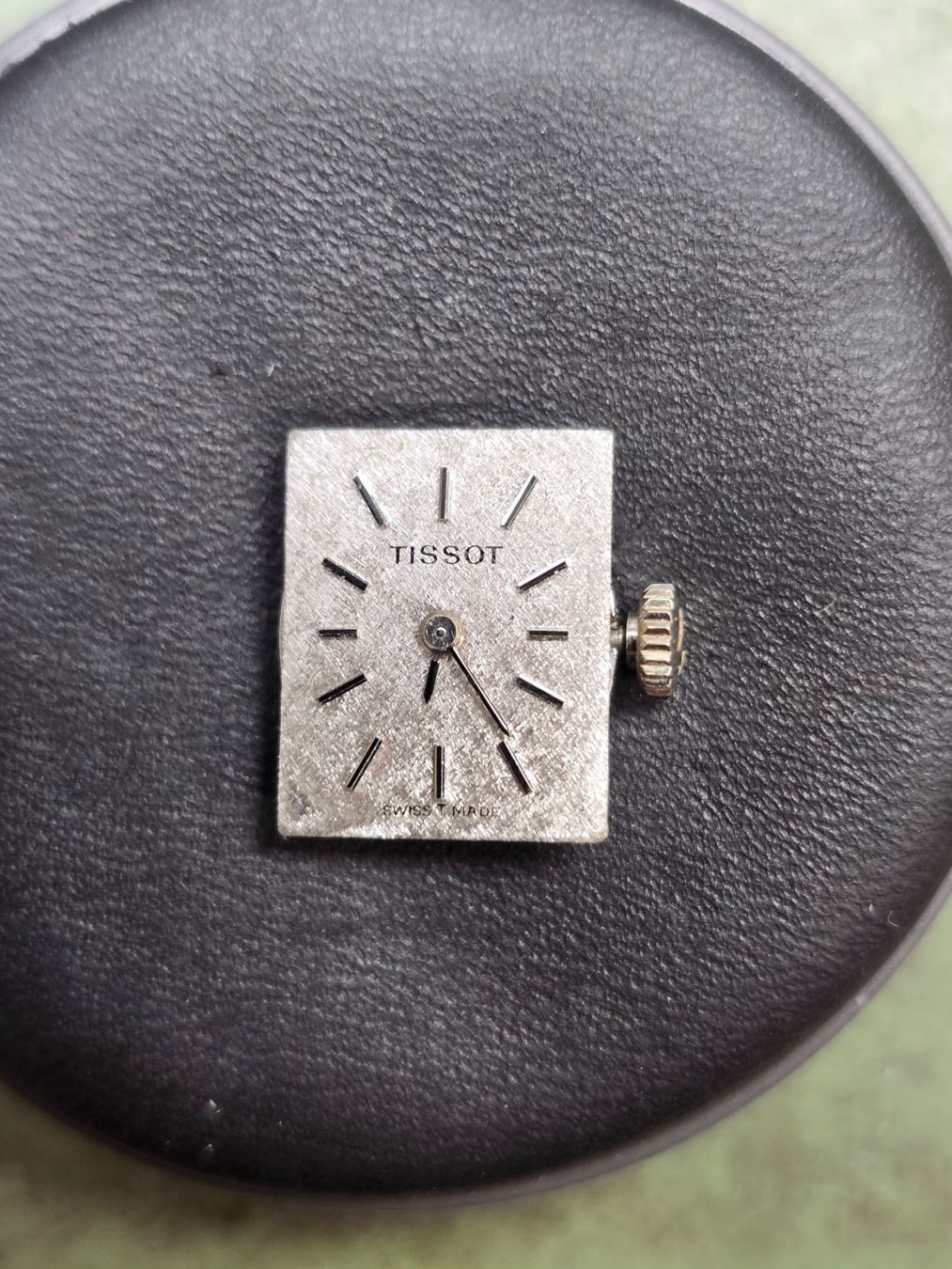 Tissot Orologi: Mouvement Tissot 2403 – Difettoso da Tramelan venduto da Nirdan