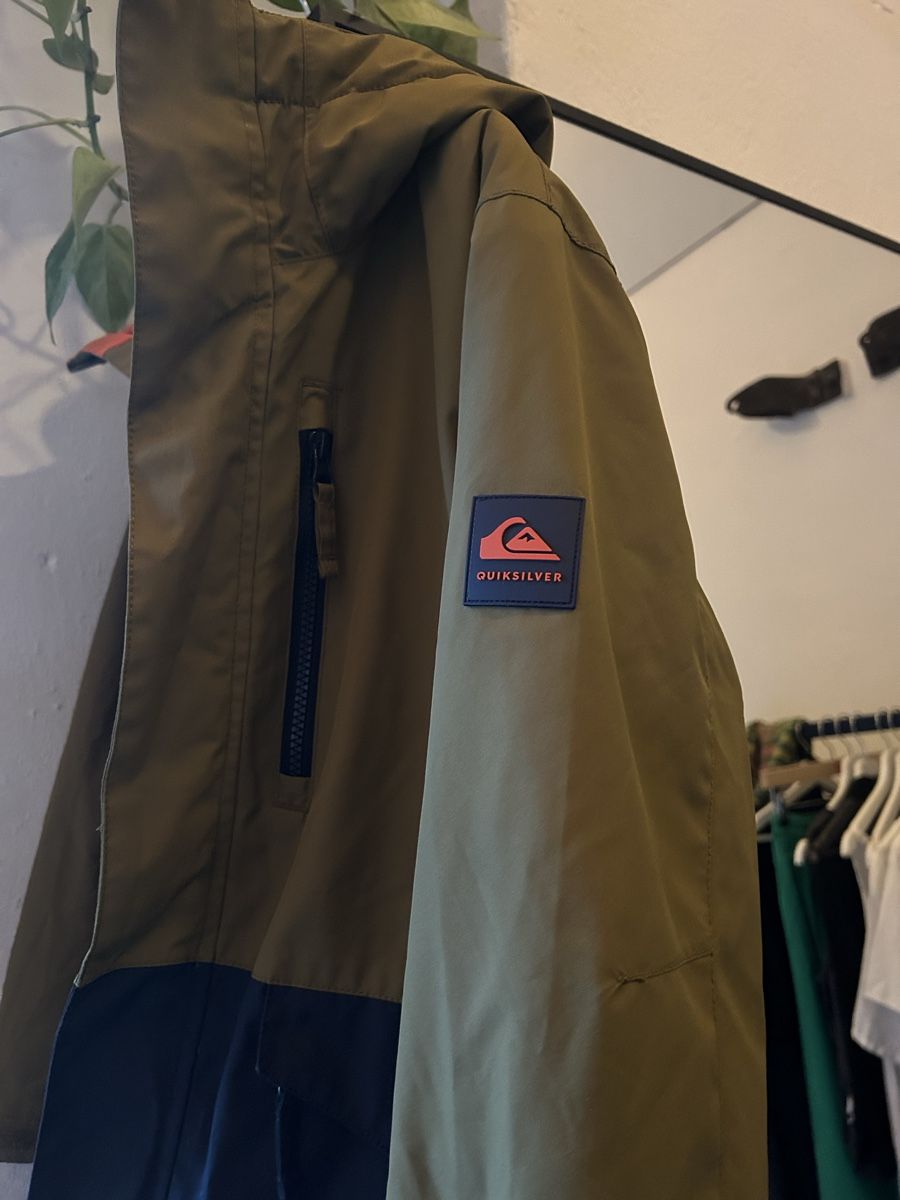 Quiksilver Giacche & Cappotti: Quiksilver Skijacke/ Winterjacke – Usato da Winterthur venduto da zoenina5 3