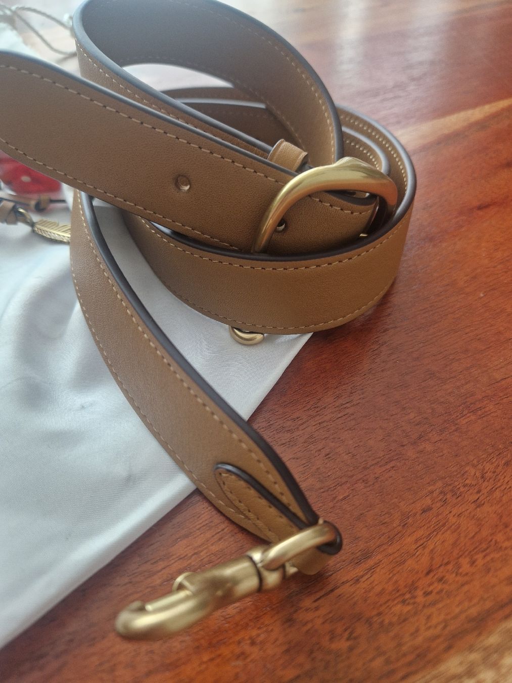 Coach Borse: Coach Tabby Baguette Bag Braun Gold – Usato da Cham venduto da YvonneSecondHand 2