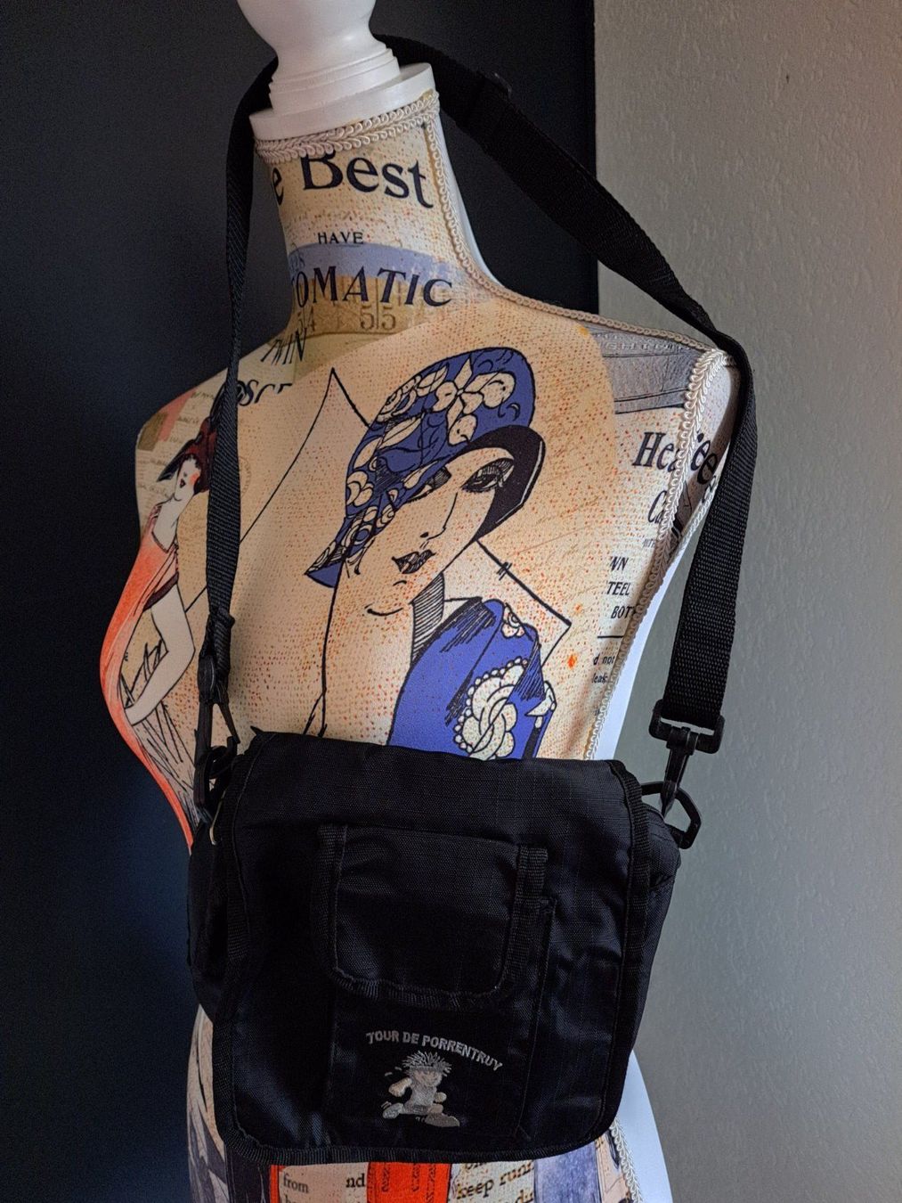 Altro in  Abbigliamento & Accessori: Sac sport – Usato da Courrendlin venduto da Aheinza