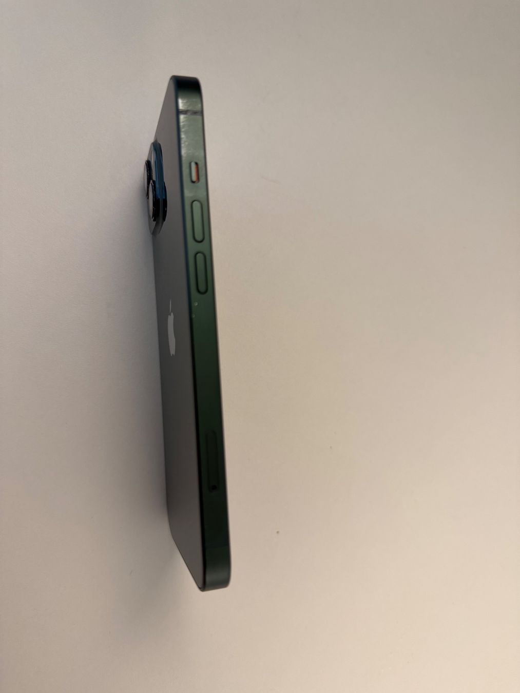 Apple Telefoni cellulari / Smartphones: iPhone 13 - 256 - Rare/ Beautiful Green edition – Usato da Abtwil AG venduto da Binary_tech_ch 2