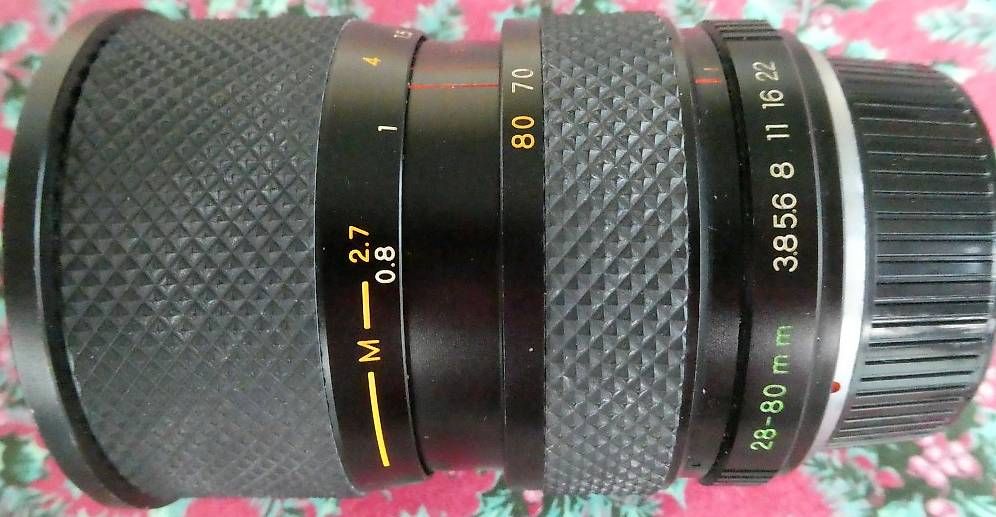 Obiettivi: 1 Yashica-Objektiv – Usato da Allschwil venduto da Feigenbaum