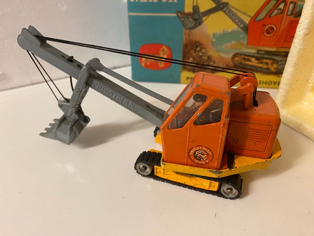 Corgi Toys - Pelleteuse Priestman Cub - Échelle 1/128 - Occasion Superbe état