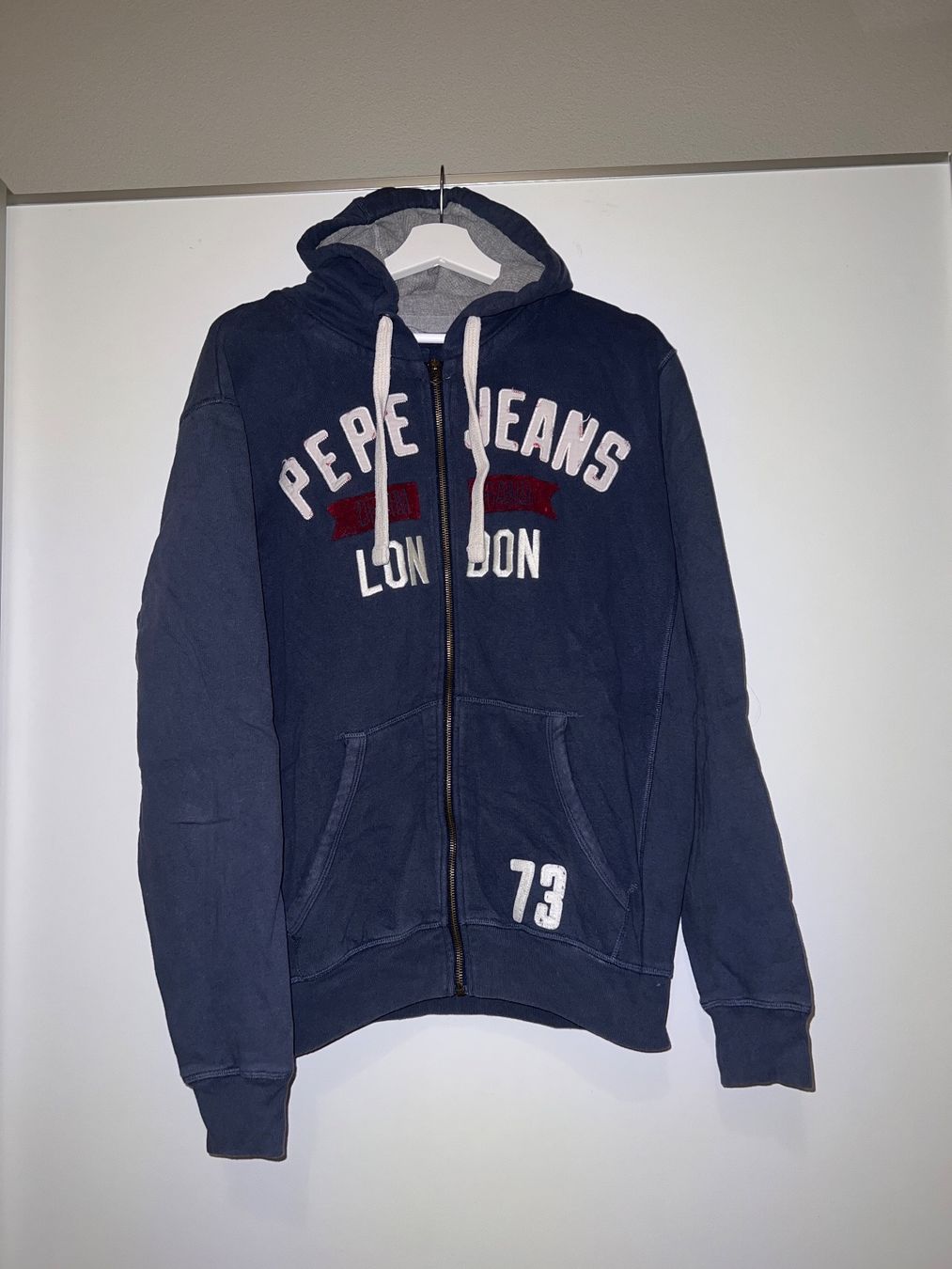 Pepe Jeans Maglioni & Felpe: Pepe Jeans Sweatshirt / Kapuzenpullover – Usato da Luzern venduto da Whateverr