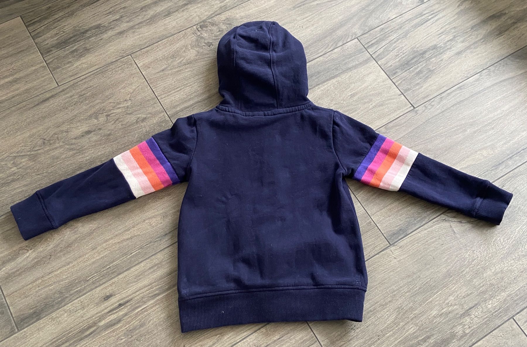 Next Giacche & Cappotti: Mädchen Sweatjacke von Next - Grösse 116 – Usato da Pfäffikon ZH venduto da Mihu79 1