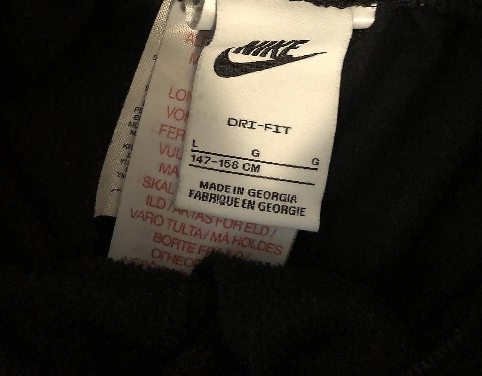 Pantaloni: Pantalone Nike 147-158 – Usato da Viganello venduto da bia_x25w 1