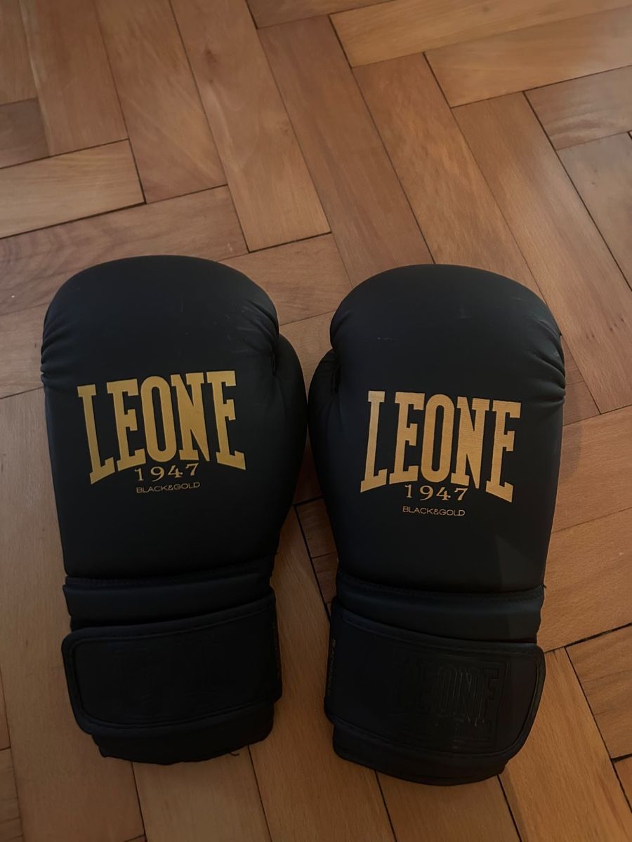 Gants & mitaines : Boxhandschuhe/ Schienbeinschoner – D'occasion à Bern par Sandra_10
