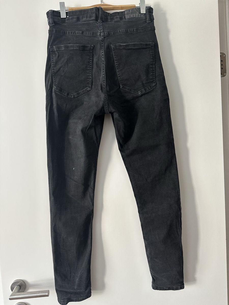Pull&Bear Jeans: Jean noir – Usato da Lausanne venduto da sou_w9bl 1