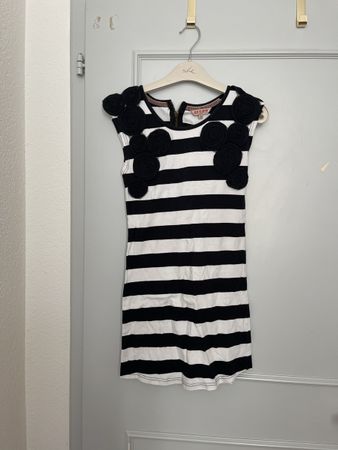 Kleid von Review