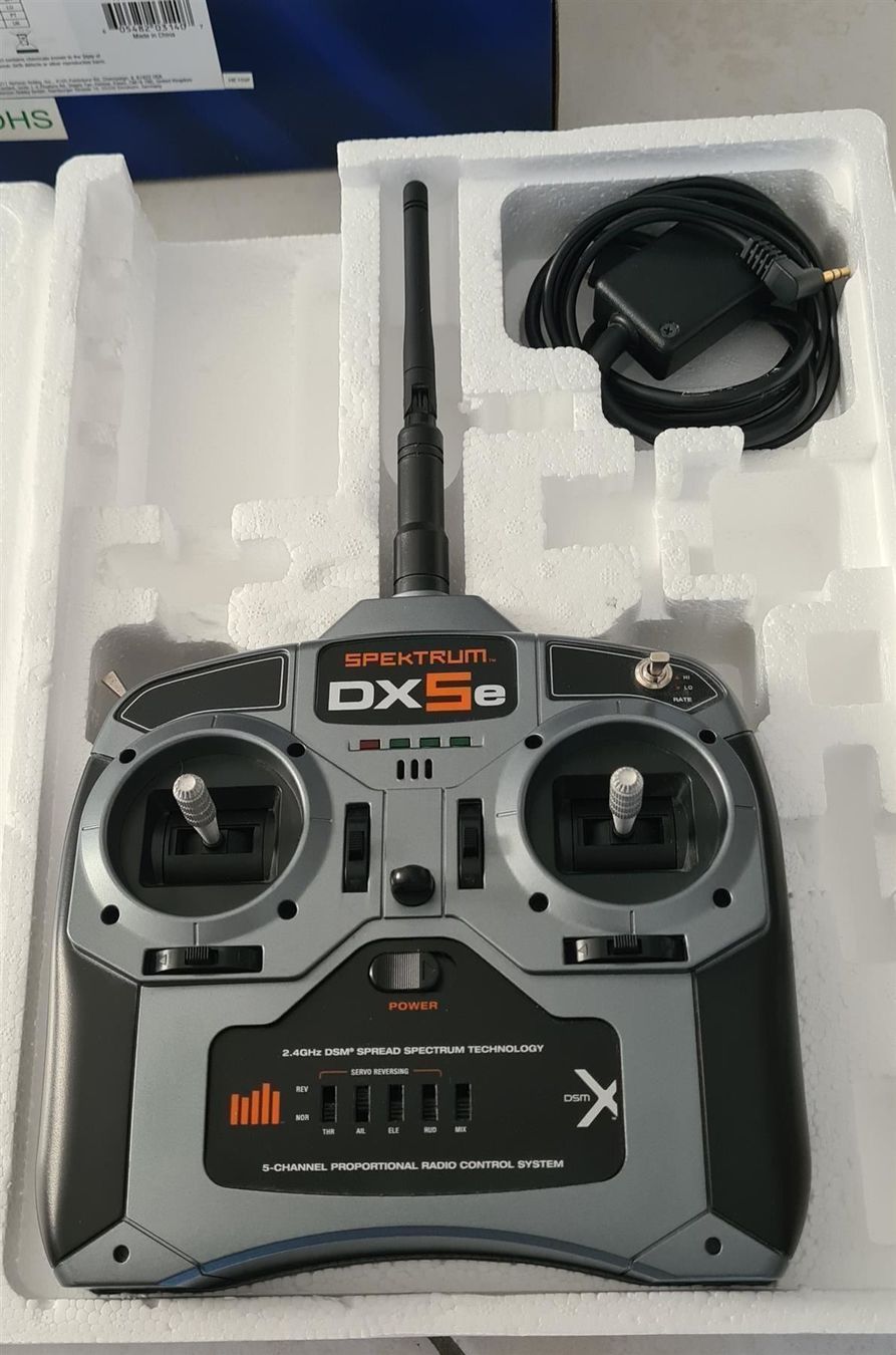 Radiocomunicazione: ***** Simulateur Phoenix V3 et télécommande – Usato da Villaz-St-Pierre venduto da Ubid 3