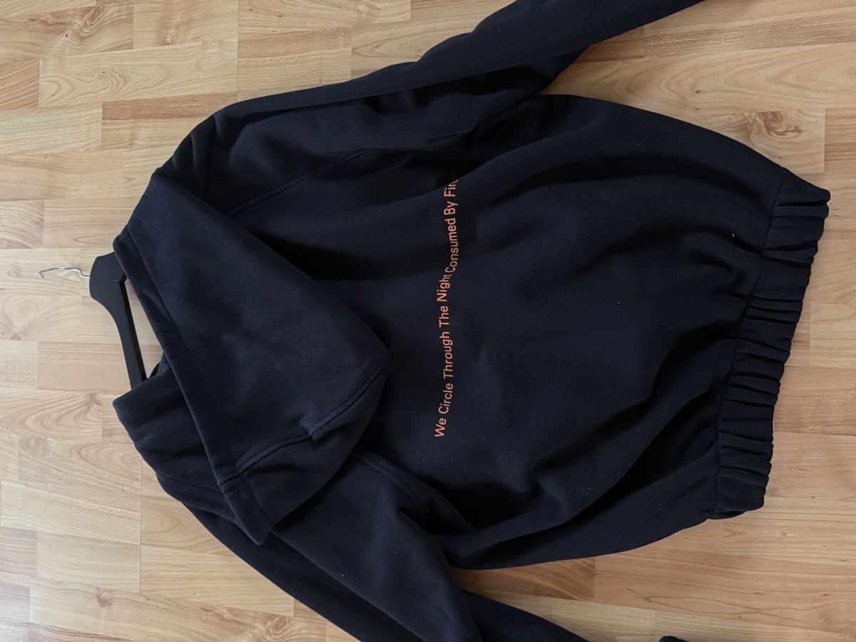 Misbhv T-shirt: MISBHV Zip Size M – Usato da Ostermundigen venduto da sch_hlc9 1