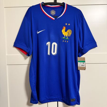 Neues Nike Frankreich Trikot Mbappe Grösse XL