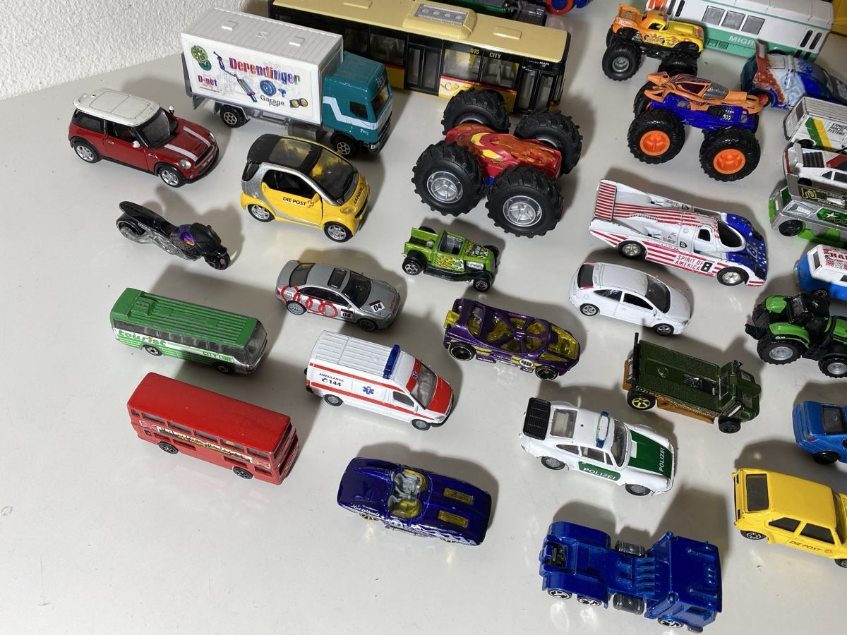 Giocattoli: Diverse Spielzeugautos – Usato da Winterthur venduto da ben_9vxx 1