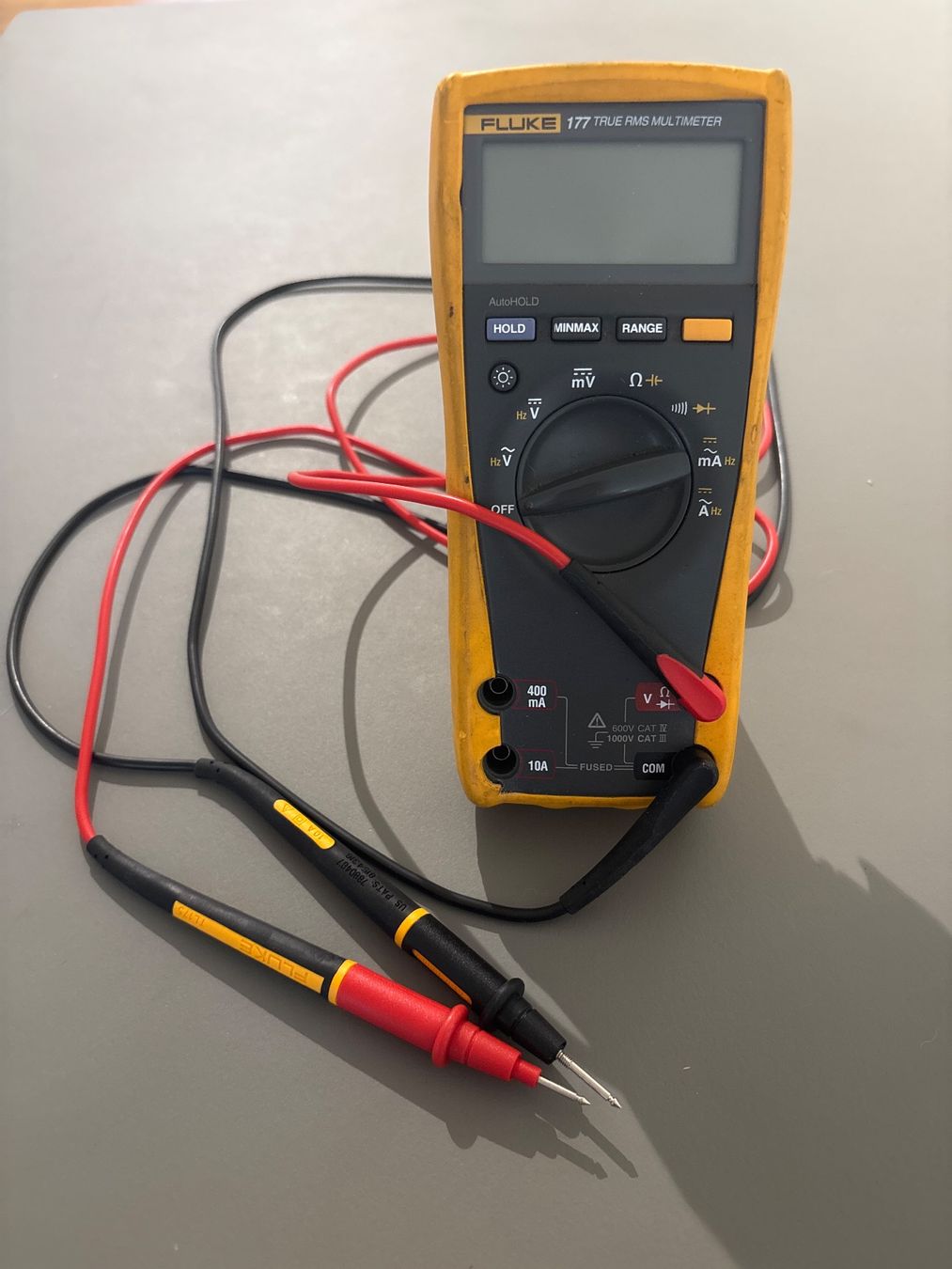 Fluke Mesurer: Fluke 177 True RMS Digitalmultimeter – D'occasion à Liestal par lis_82hy