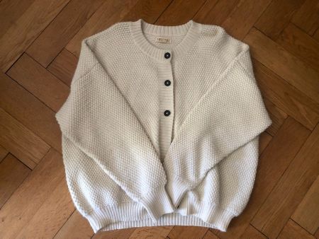 hochwertige Strickjacke aus Alpakawolle in Grösse L