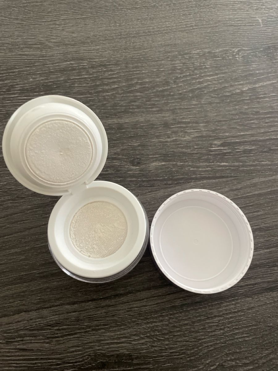 Make-up: Tarte - Creaseless Setting Puder - translucent – Usato da Glattpark (Opfikon) venduto da Rusalkaa 4