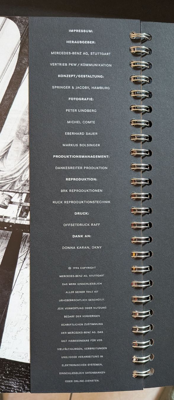 Libri: Mercedes Benz - SLK Buch – Nuovo (secondo la descrizione) da Bassersdorf venduto da Thg31 1