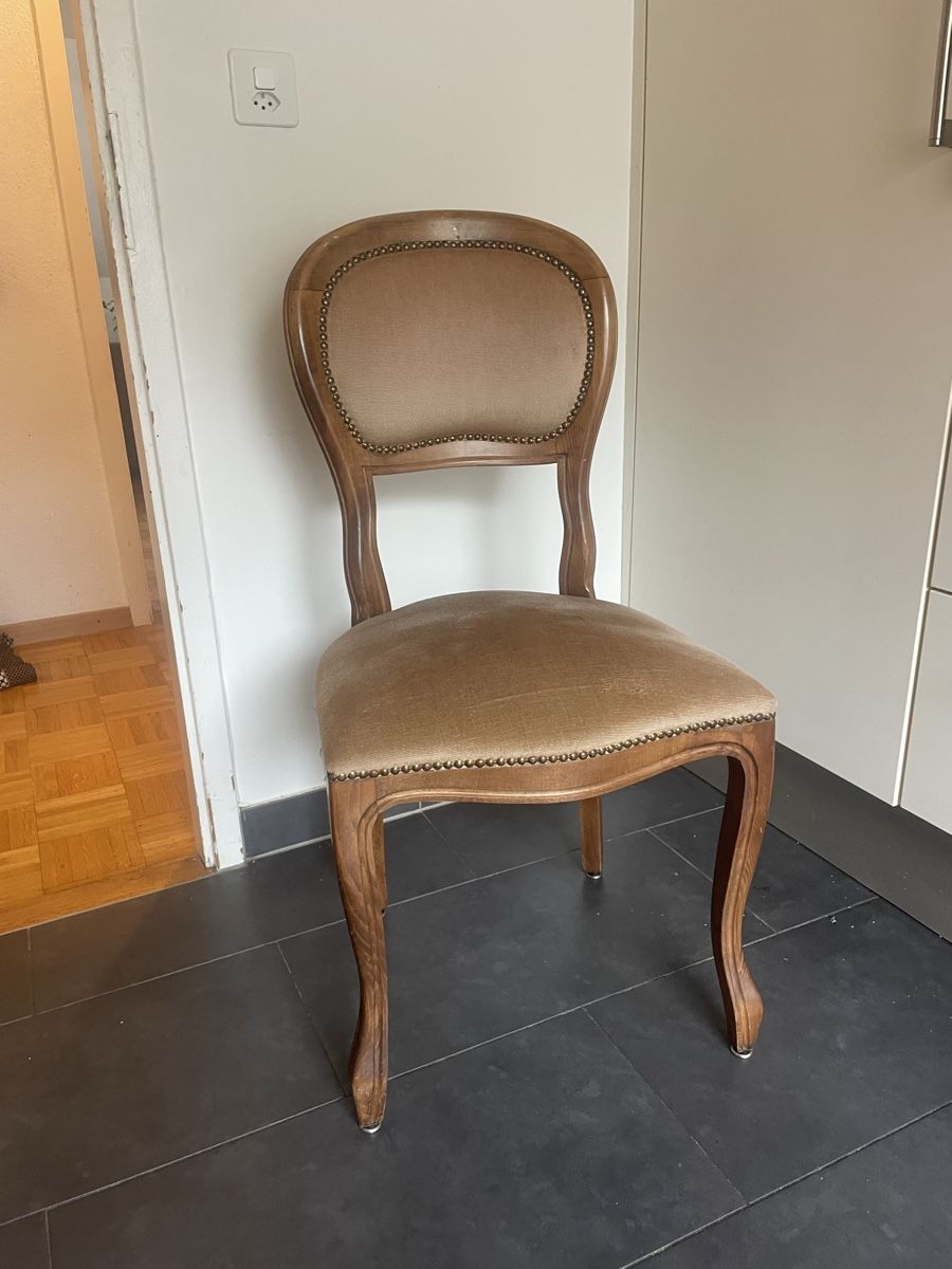 Stühle: Ancienne chaise rembourrée – Gebraucht aus Lausanne von Aude_