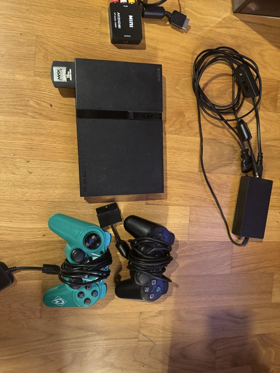 Sony Konsolen: PlayStation 2 Slim PS2  – Gebraucht aus Wittenbach von ulr_6qw5