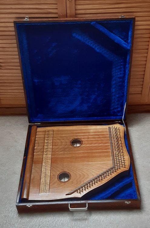 Romana Melodiesaite C’’’ 15 Für Akkordzither – Stahl, Versilbert – Für Mensur 420-450 Mm