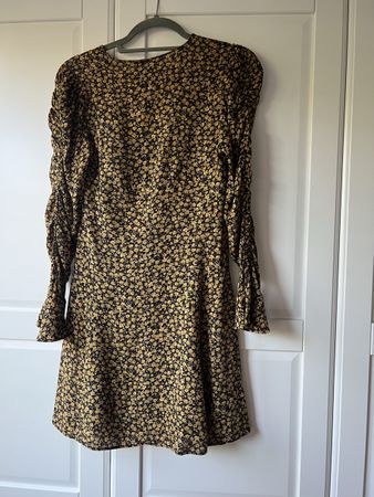 Blumenkleid Herbstkleid Minikleid Puffärmel Gr. XS/S Schwarz