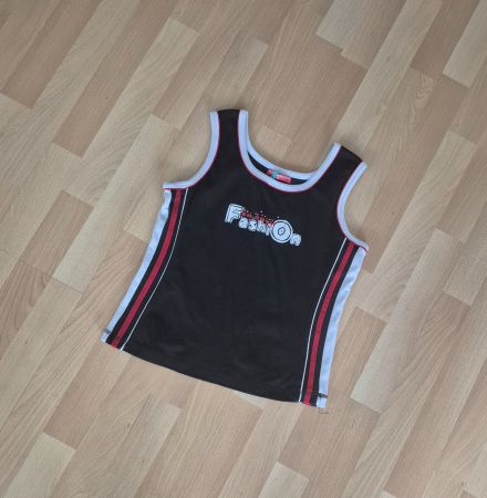 Sportliches Top, Grösse M, ideal für den Sommer!
