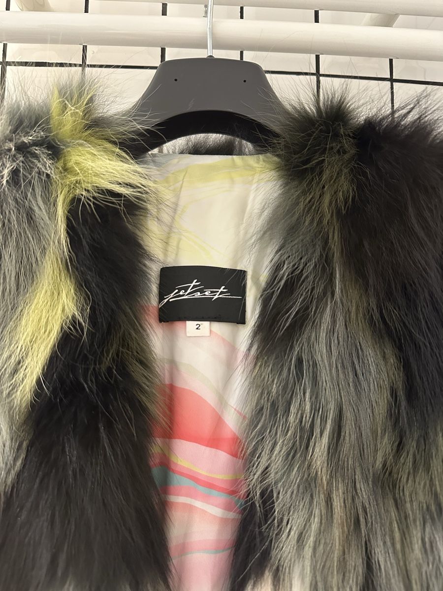 Jet Set Gilet & Giacche senza maniche: Jet Set Gilet – Nuovo (secondo la descrizione) da Zürich venduto da juz_2t2j 2