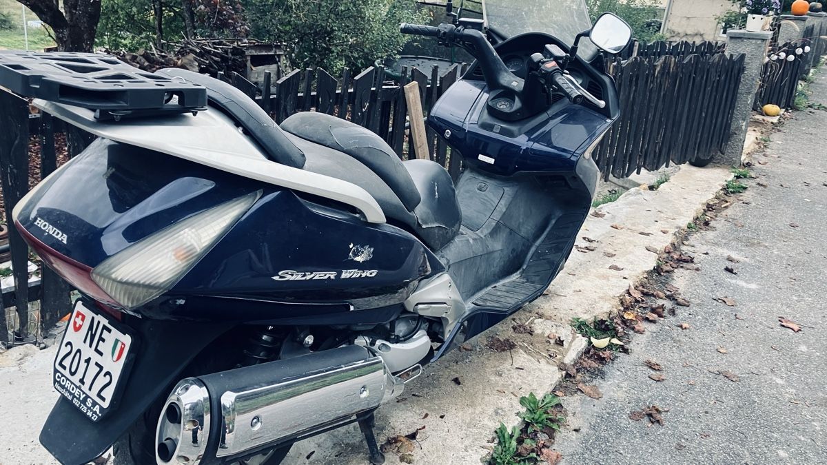 Honda Scooter: Scooter Honda 600  – Usato da Boveresse venduto da isa_597d 2