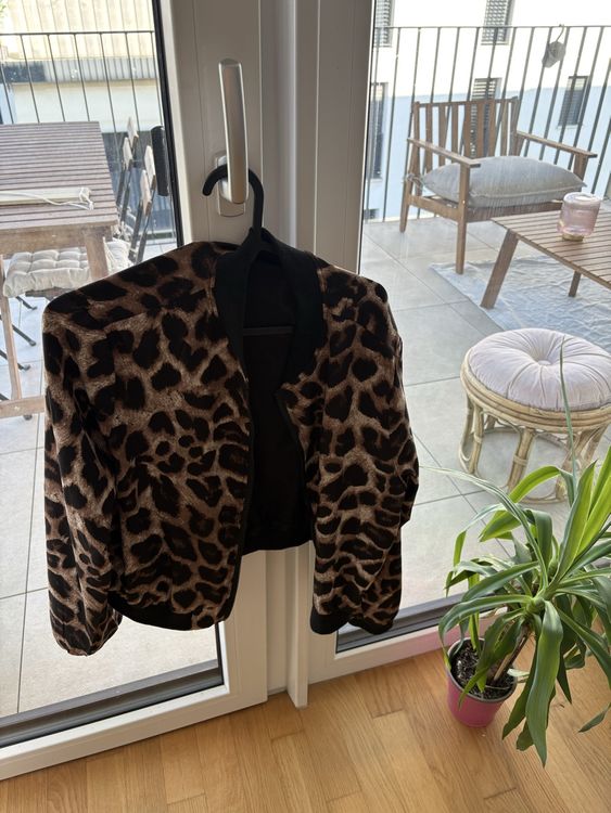Veste neuve taille L marque Lucy Wang étiquettée à 65€ (sg