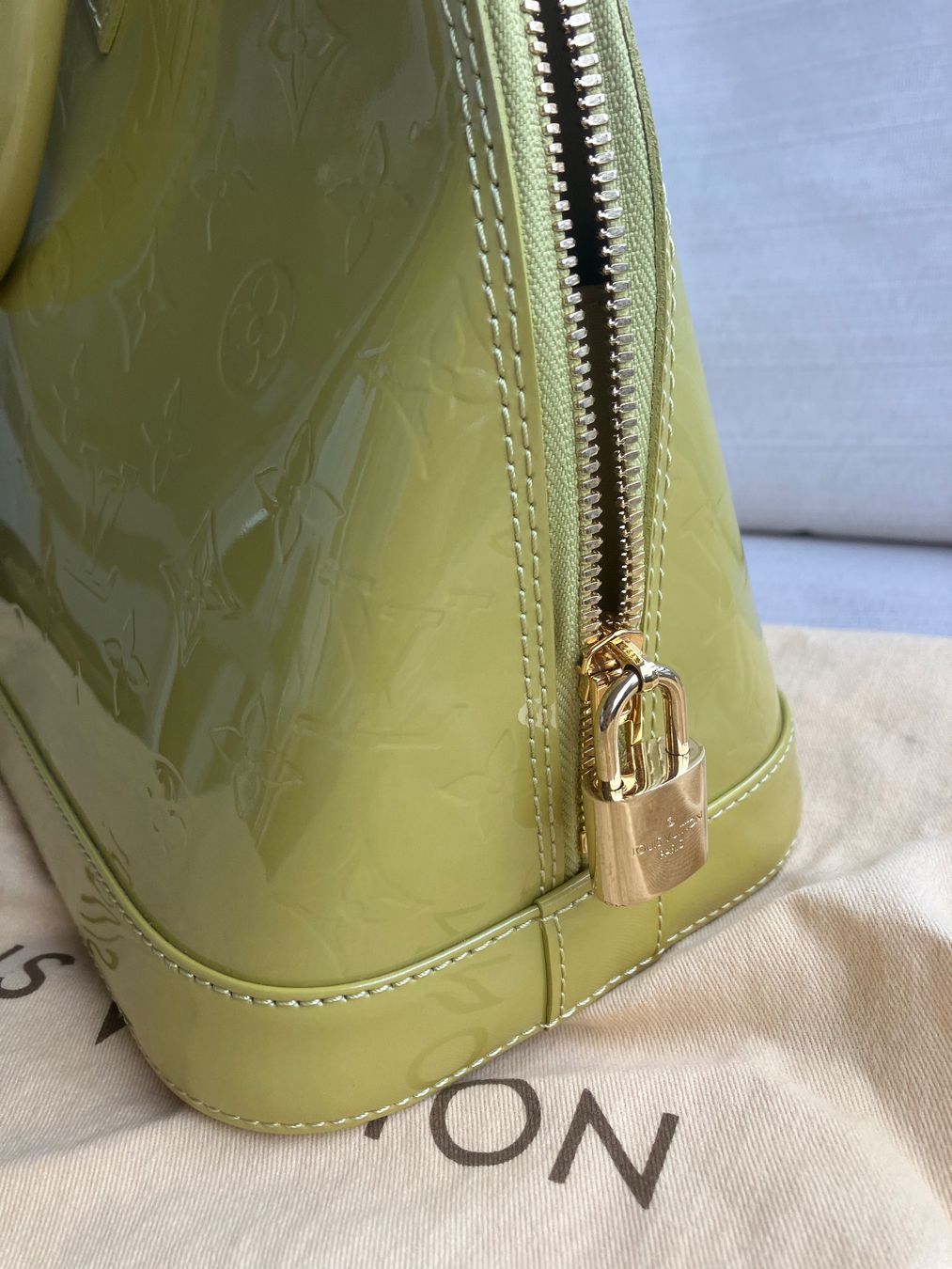 Louis Vuitton Borse da donna: Louis Vuitton Tasche – Usato da Walchwil venduto da Maxana 2