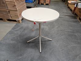 schöner neuer Schaffner Metalltisch D: 60cm H: 70cm ab 1.-