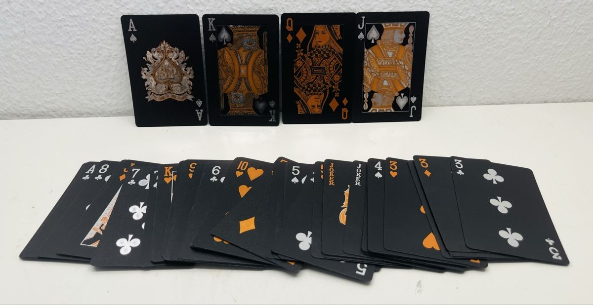 Jeux: Spielkarten-Set – Neuf (Voir description) à Onex par KTaufiq