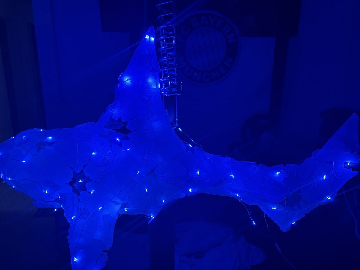 Kits de loisir créatif: Creato LED Shark 3D Lampe – D'occasion à Staffelbach par Cherry4 1