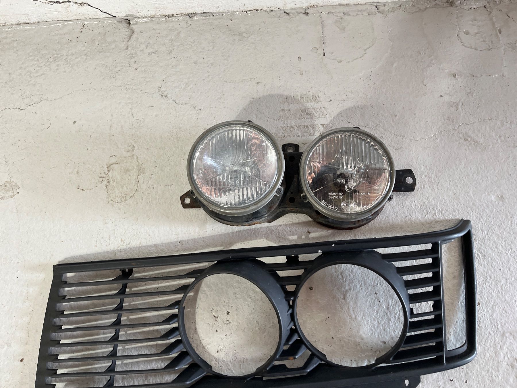BMW Tutti pezzi di ricambio auto: Umbausatz 4 Scheinwerfer-Optik Bmw E21 – Usato da Rickenbach LU venduto da Michel164 6