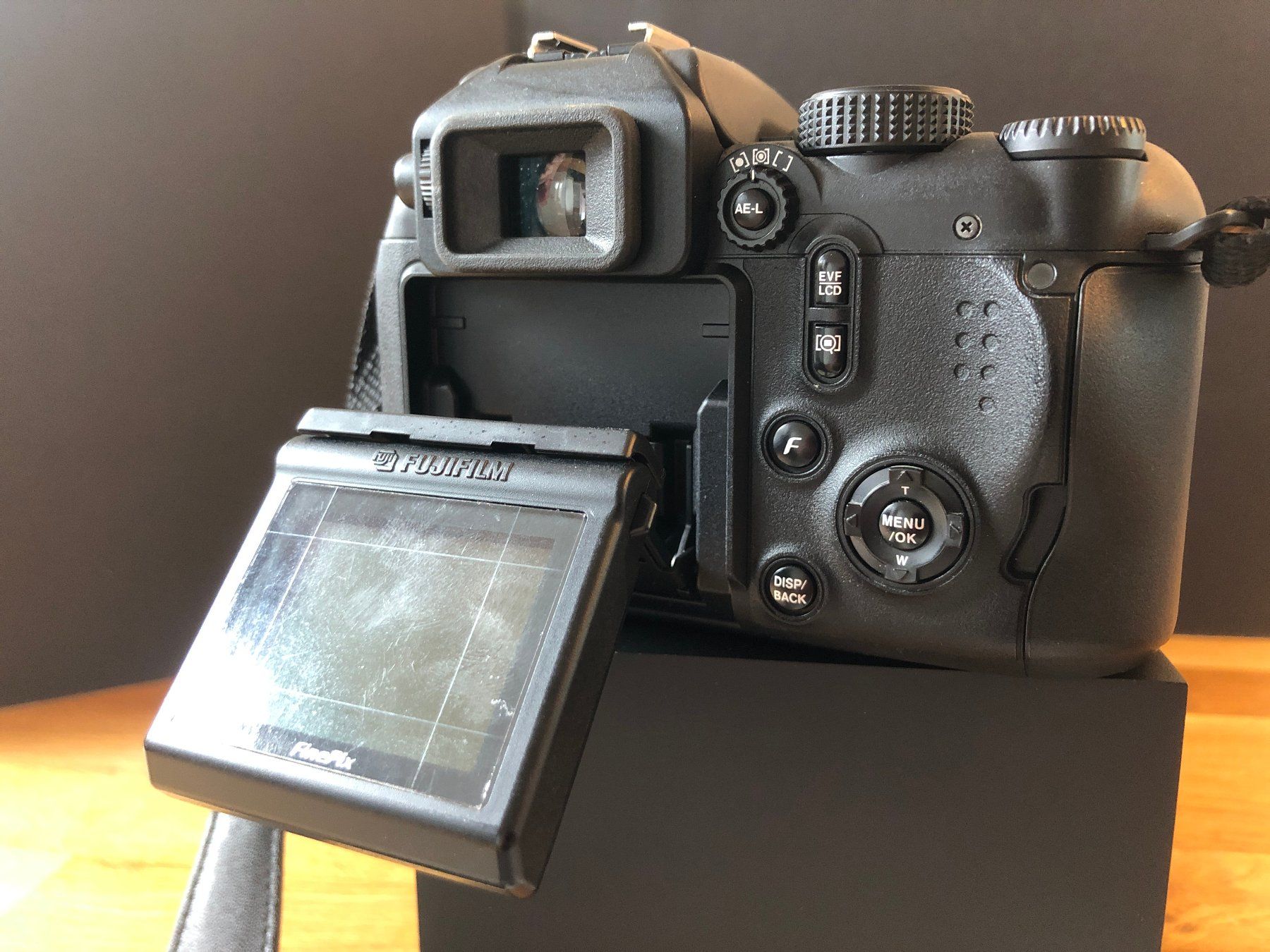 Fujifilm Fotocamera: Fujifilm FinePix S9500 – Usato da Riehen venduto da flohropax 4