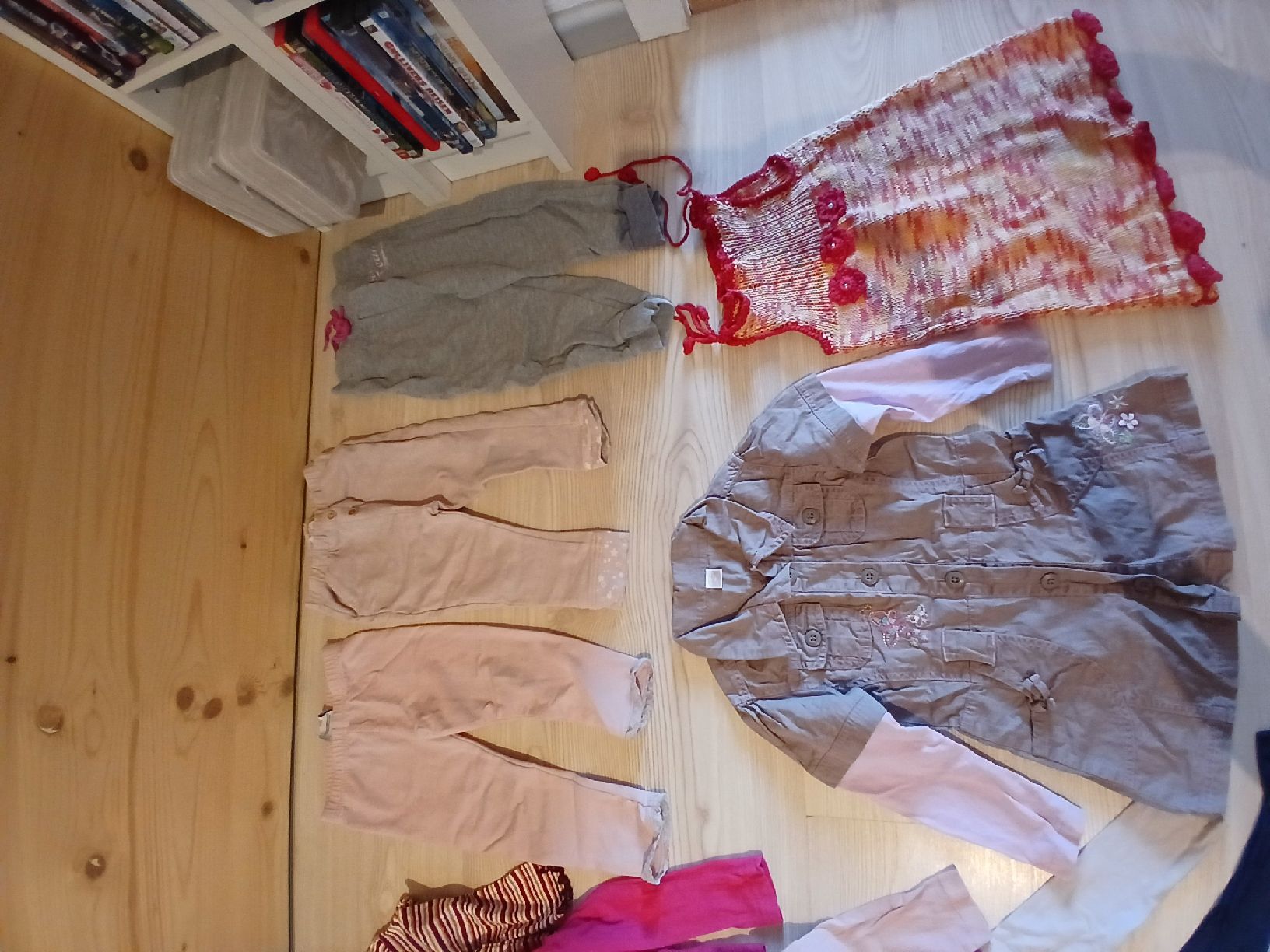 Kleiderpakete & -sets: Mädchen Kleiderpaket Gr. 92 – Gebraucht aus Dussnang von Thomasvfr800 2