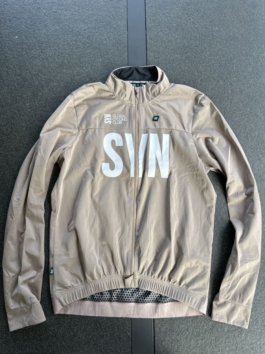 Vestes: SYN Windjacke Grösse XL – D'occasion à Wettingen par Linus.wsr
