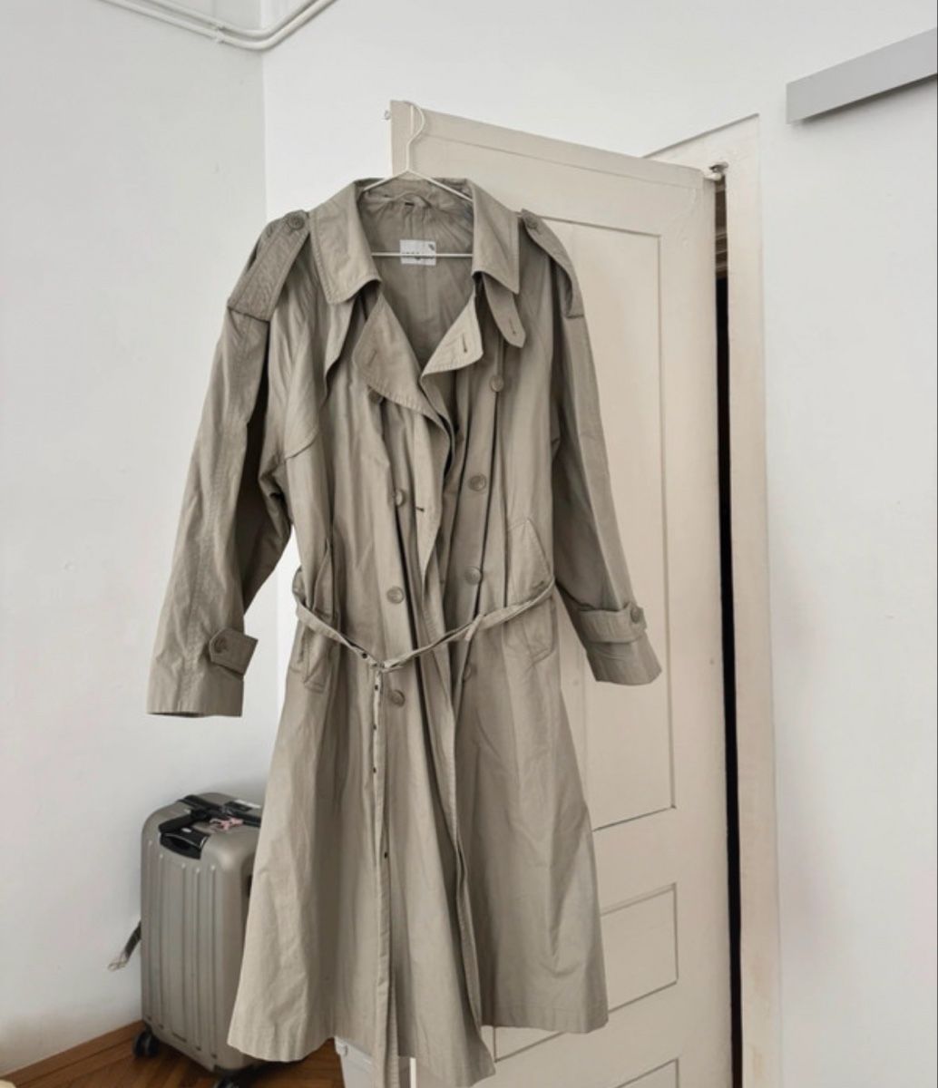 Cappotti: vintage Trenchcoat – Usato da Zürich venduto da pau_8rgn