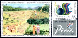 NATIONS UNIES 4ERBLOCK + 2 MARKEN **POSTFRISCH** - AC260