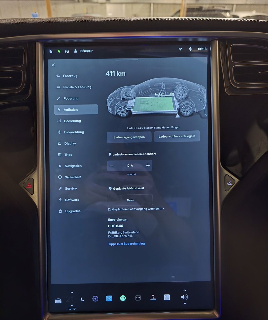 Tesla Automobili: Tesla Model S 85 - Battery Gut! – Usato da Stäfa venduto da pelleva 4