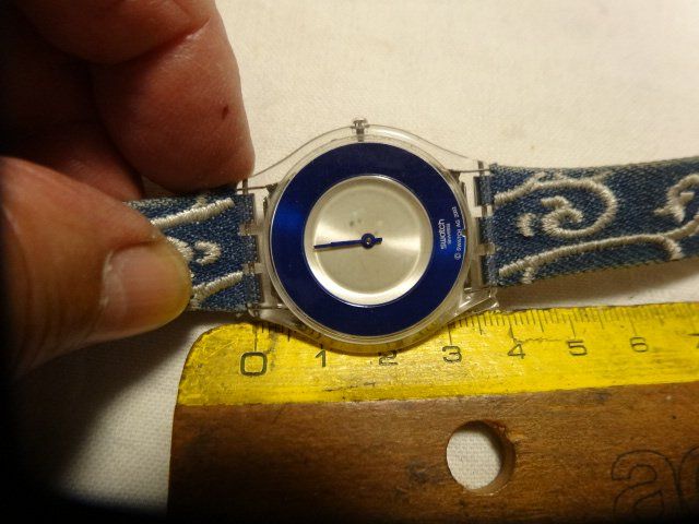 Swatch Montres: S-WATCH  SCHÖNE UNISEX UHR,QUARTZ NICHT.LÄÜFT – D'occasion à zürich par ahmad01 3
