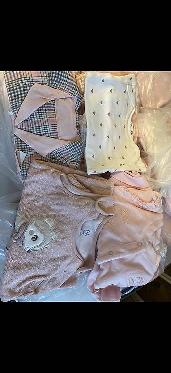 Kleiderpakete & -sets: Mädchen Newborn – Neu und originalverpackt aus Bülach von Cansuu 1