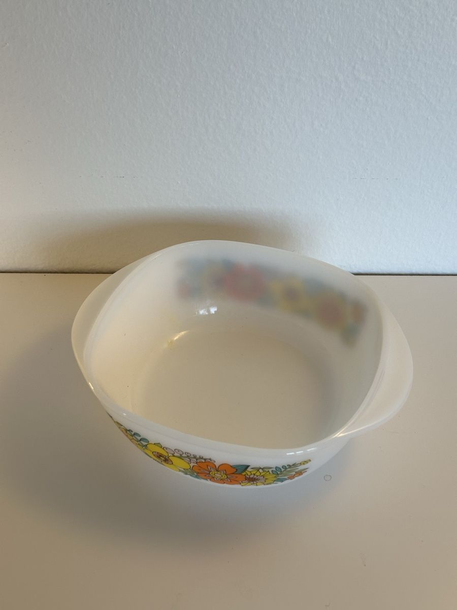 Ciotole: Schöne alte Schüssel mit Blumemuster – Usato da Aadorf venduto da Mason_Bastet 1